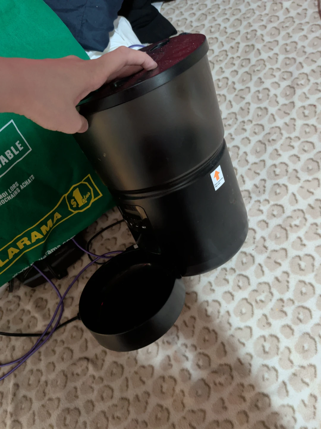 Black Automatic Pet Feeder - photo 4
