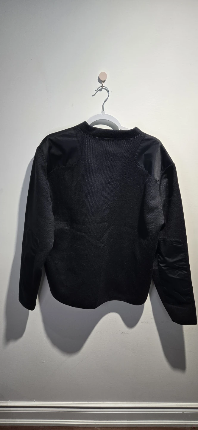Black V-Neck Sweater - Size L - photo 2