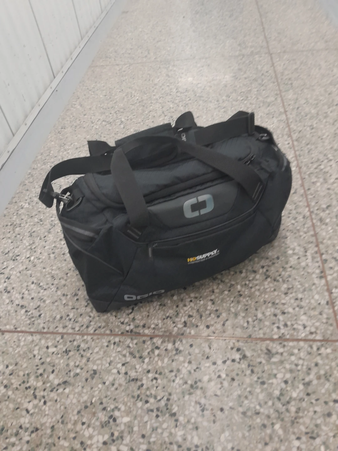 OGIO Black Duffel Bag  Small Size - photo 5