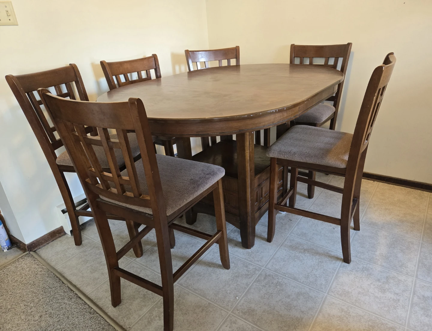 Moving sale - Counter Height Dining Table with 6 Chairs