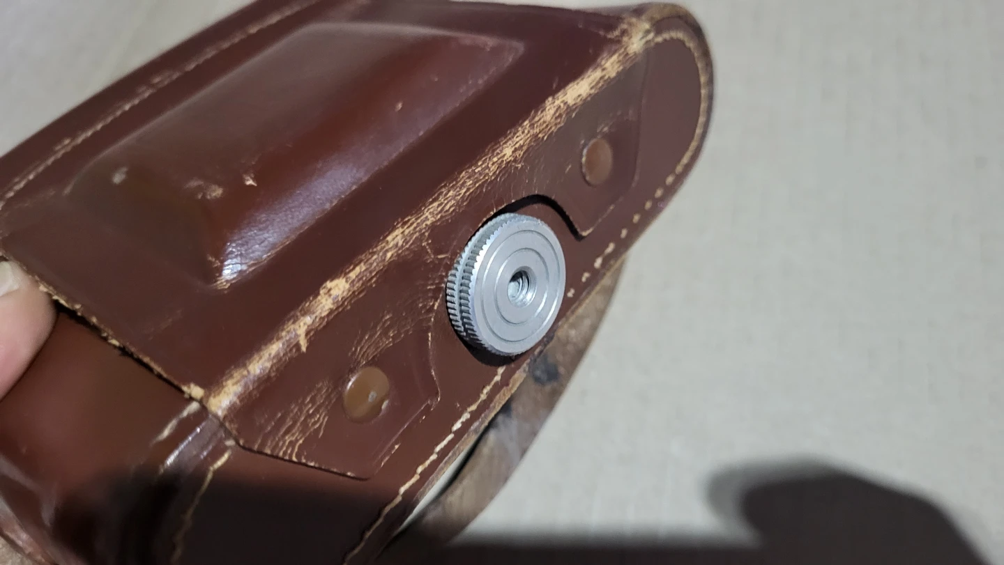 Vintage Agfa Isolette Camera with Case - photo 3