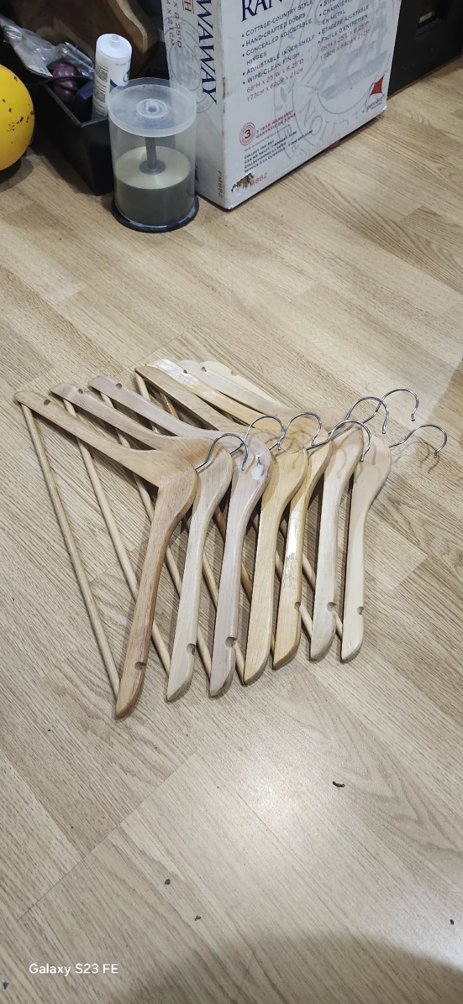 Wooden Clothes Hangers - Set of 7