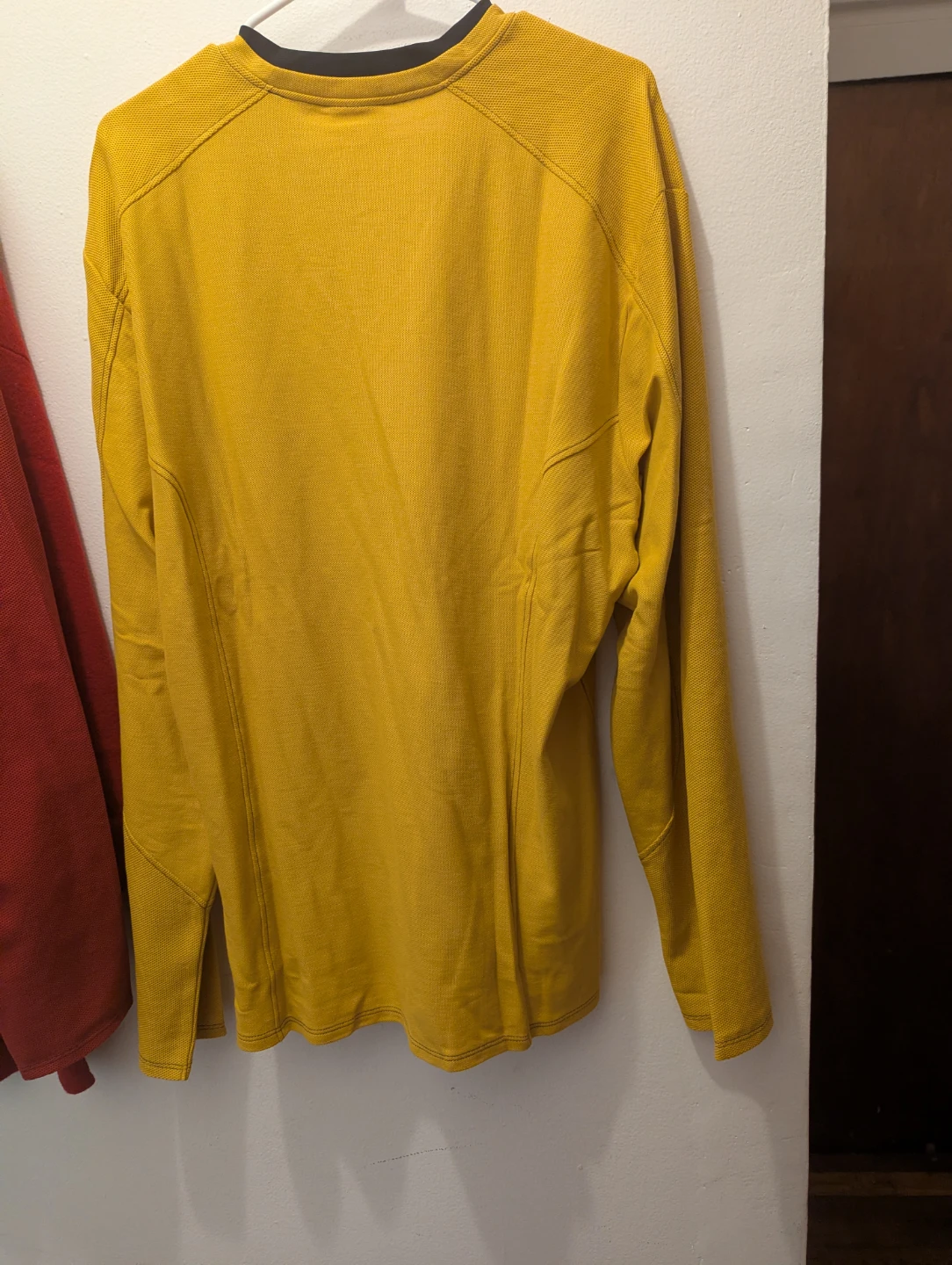Star Trek Yellow Long Sleeve Shirt - photo 5