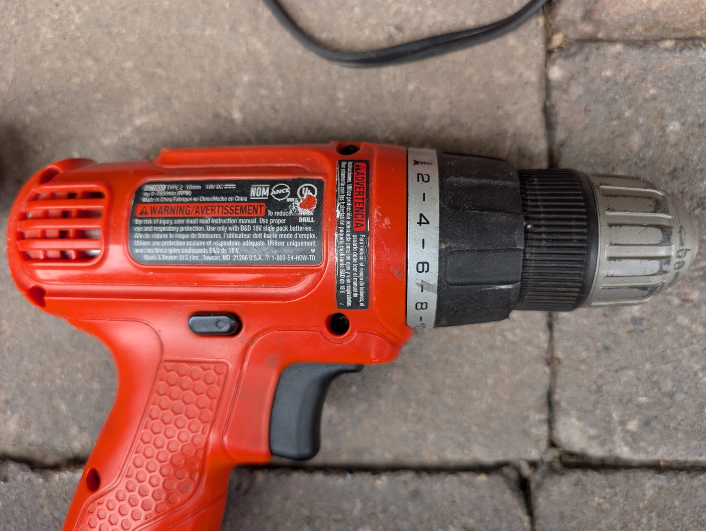 Black & Decker 18V Cordless Drill Set with Bag - photo 3