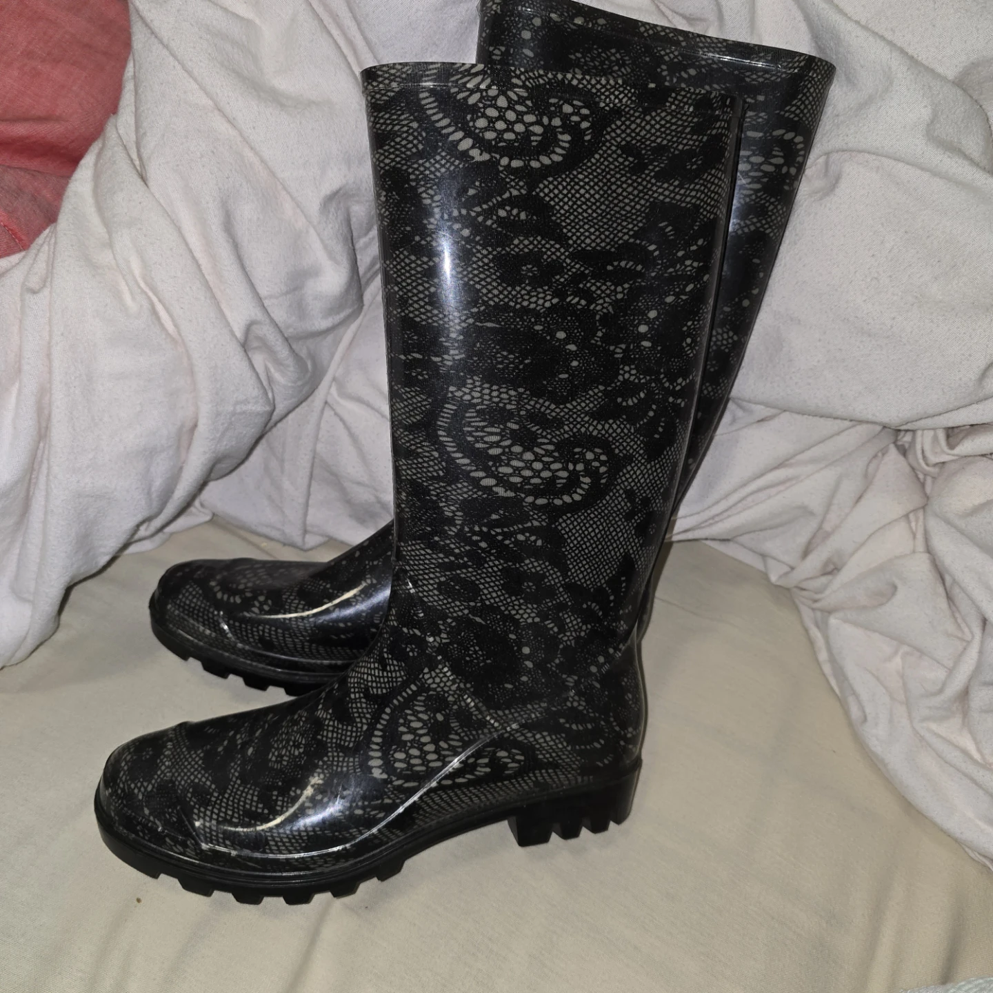 Hoppaws Black Lace Rain Boots - Size 9