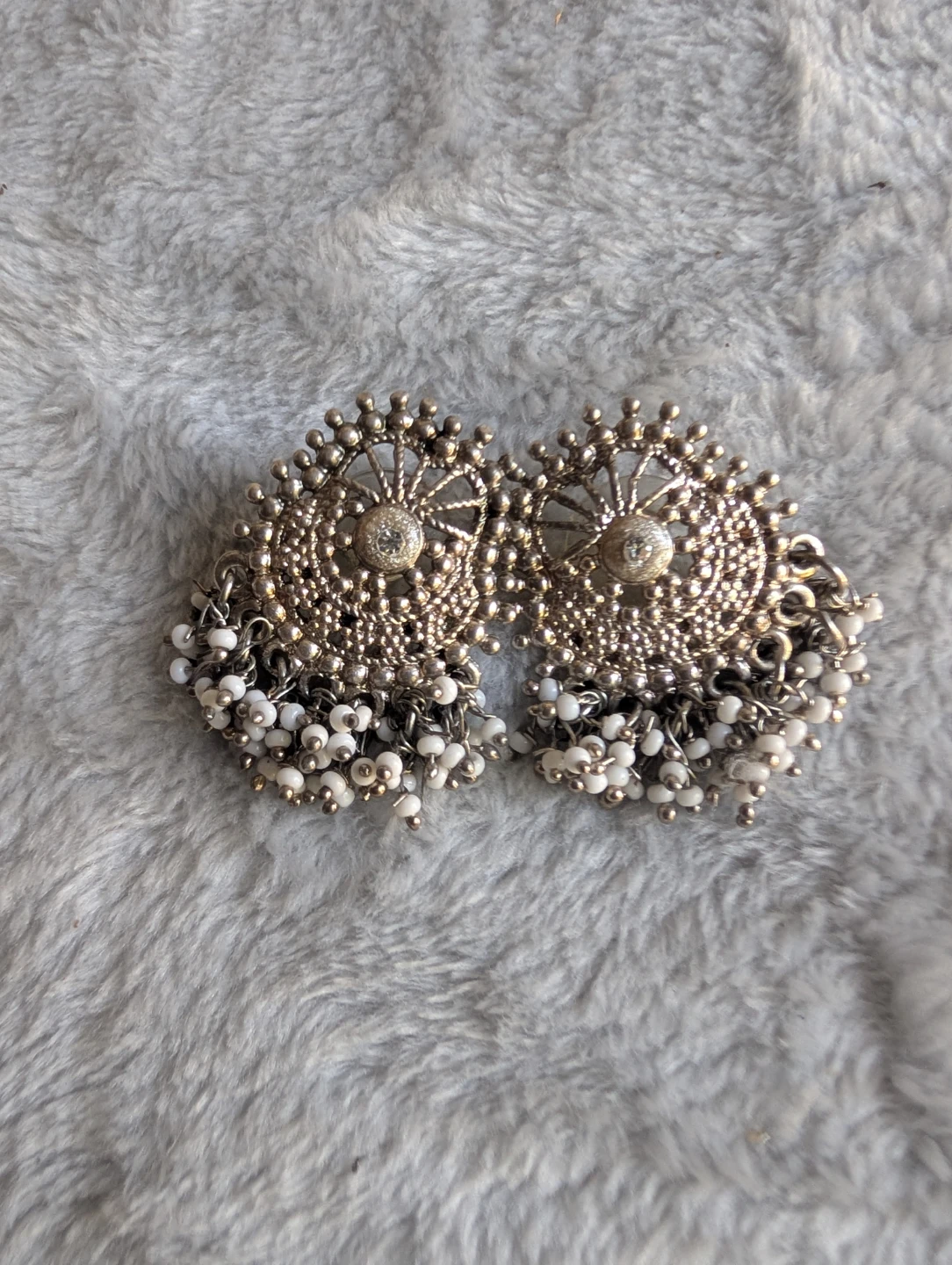 ⚽Silver-tone Jhumka Earrings with White Beads
