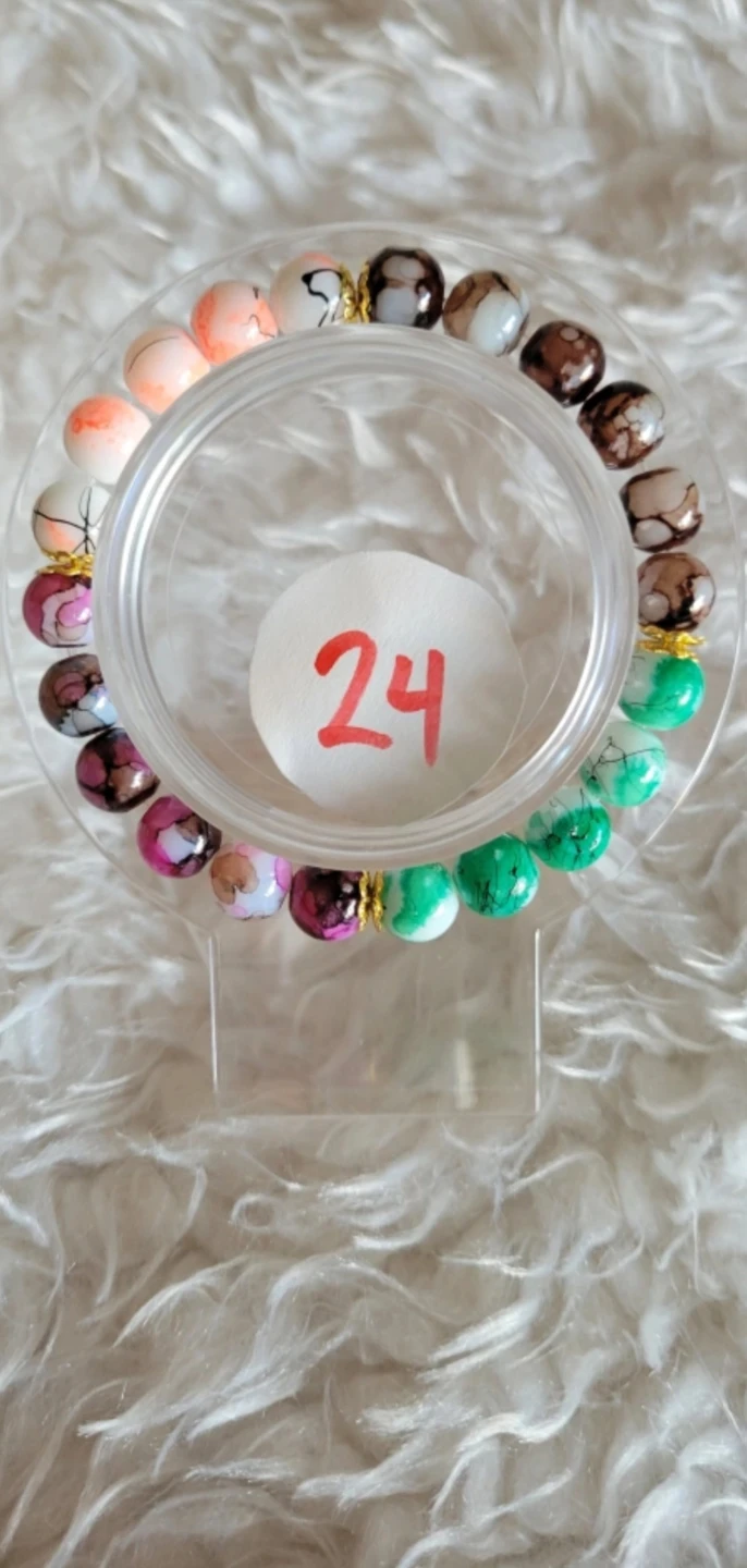 Buy 2 Get 1 FREE! Handmade Glass Bead Bracelets (Batch 3) - photo 3