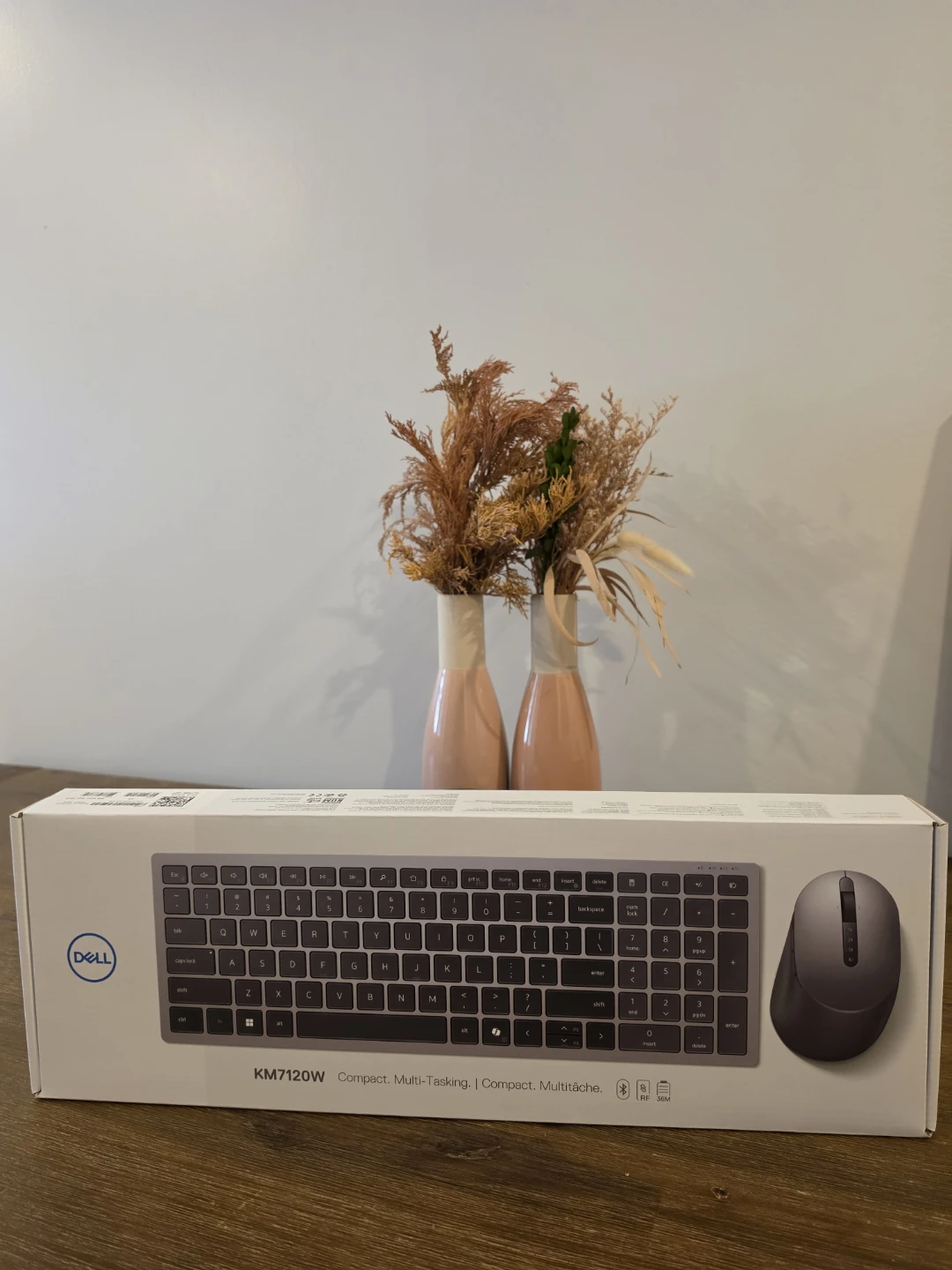 Dell KM7120W Wireless Keyboard and Mouse Combo