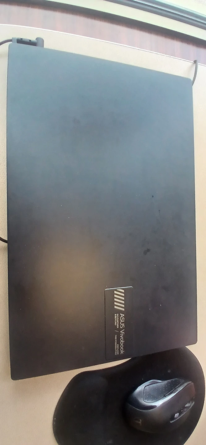 ASUS VivoBook Laptop - photo 3