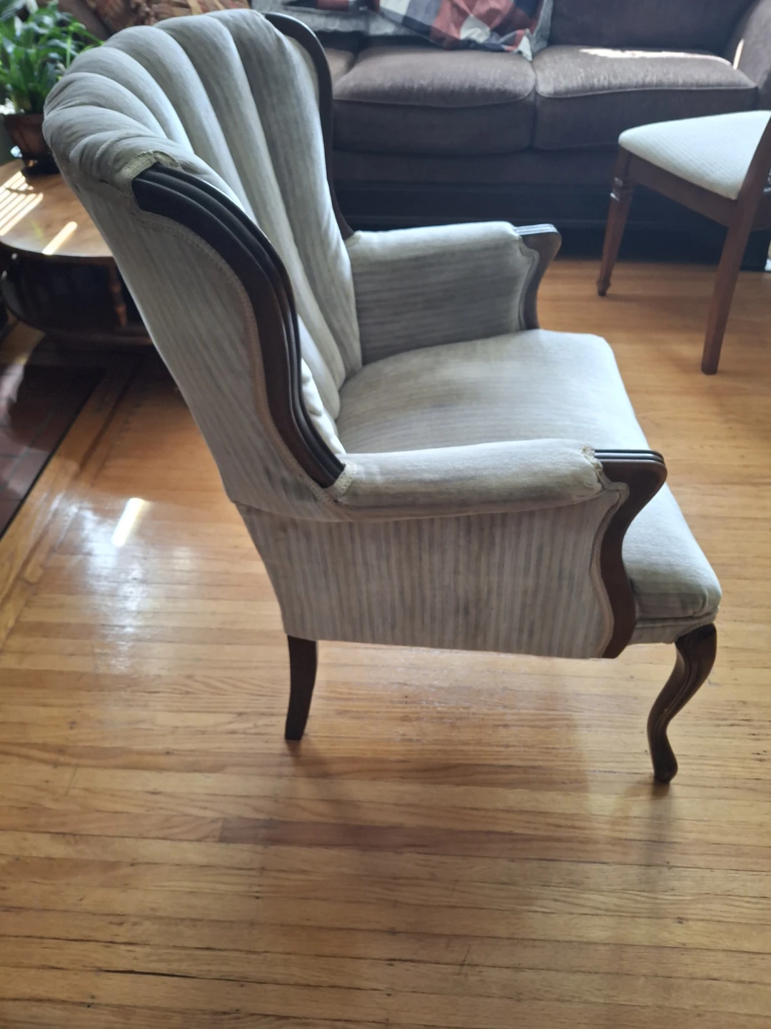 Accent Chair - photo 2