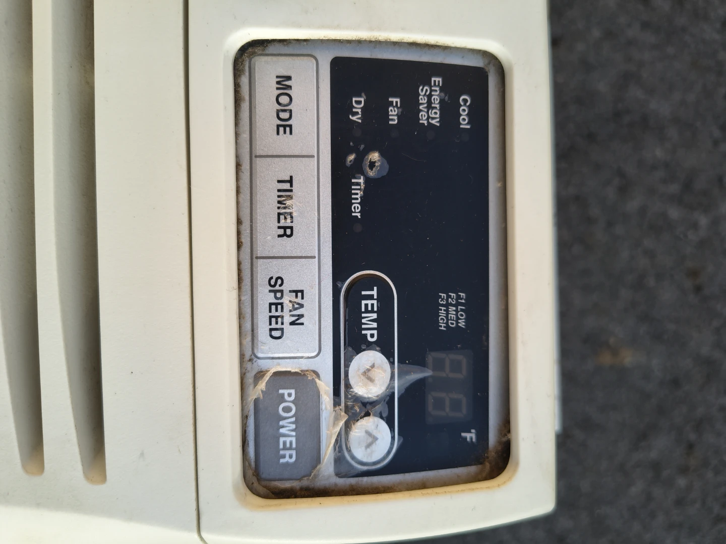 LG 8000 btu air conditioner - photo 2