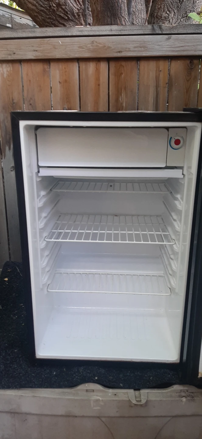 Black Danby Premier Mini Fridge READ DESCRIPTION ON SIZE - photo 2