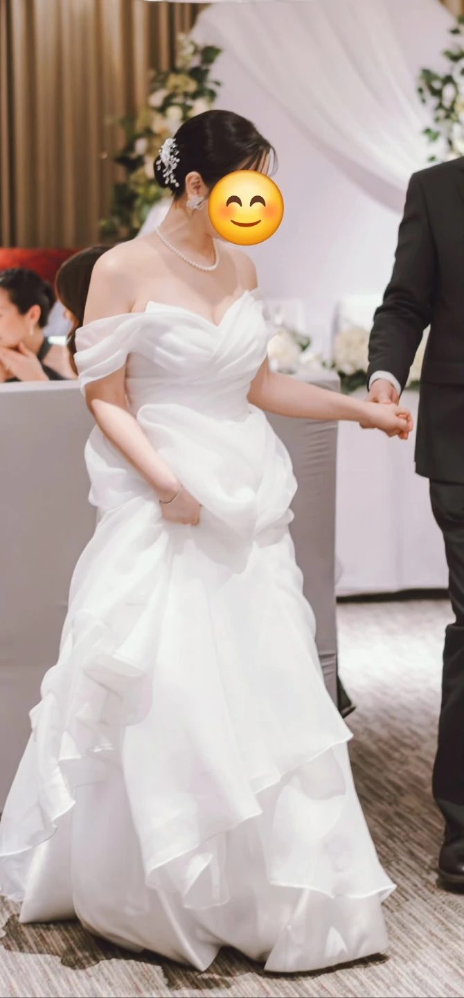 White (ivory) Wedding Dress - photo 2