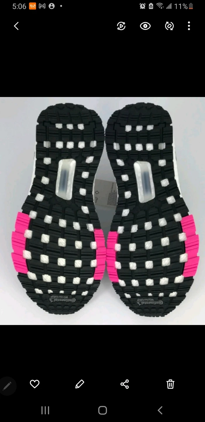 Brand new Adidas Ultraboos Running Womebs shoes - photo 2