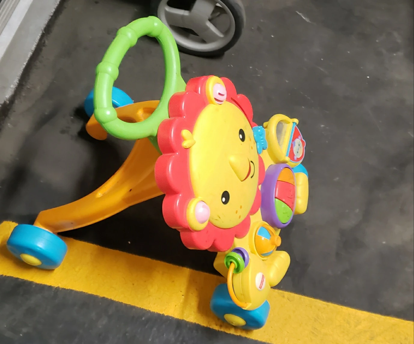 Fisher-Price Lion Walker - photo 2