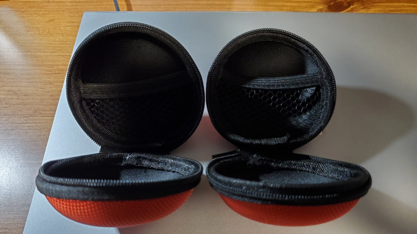 Two Red Round Zippered Cases - photo 3