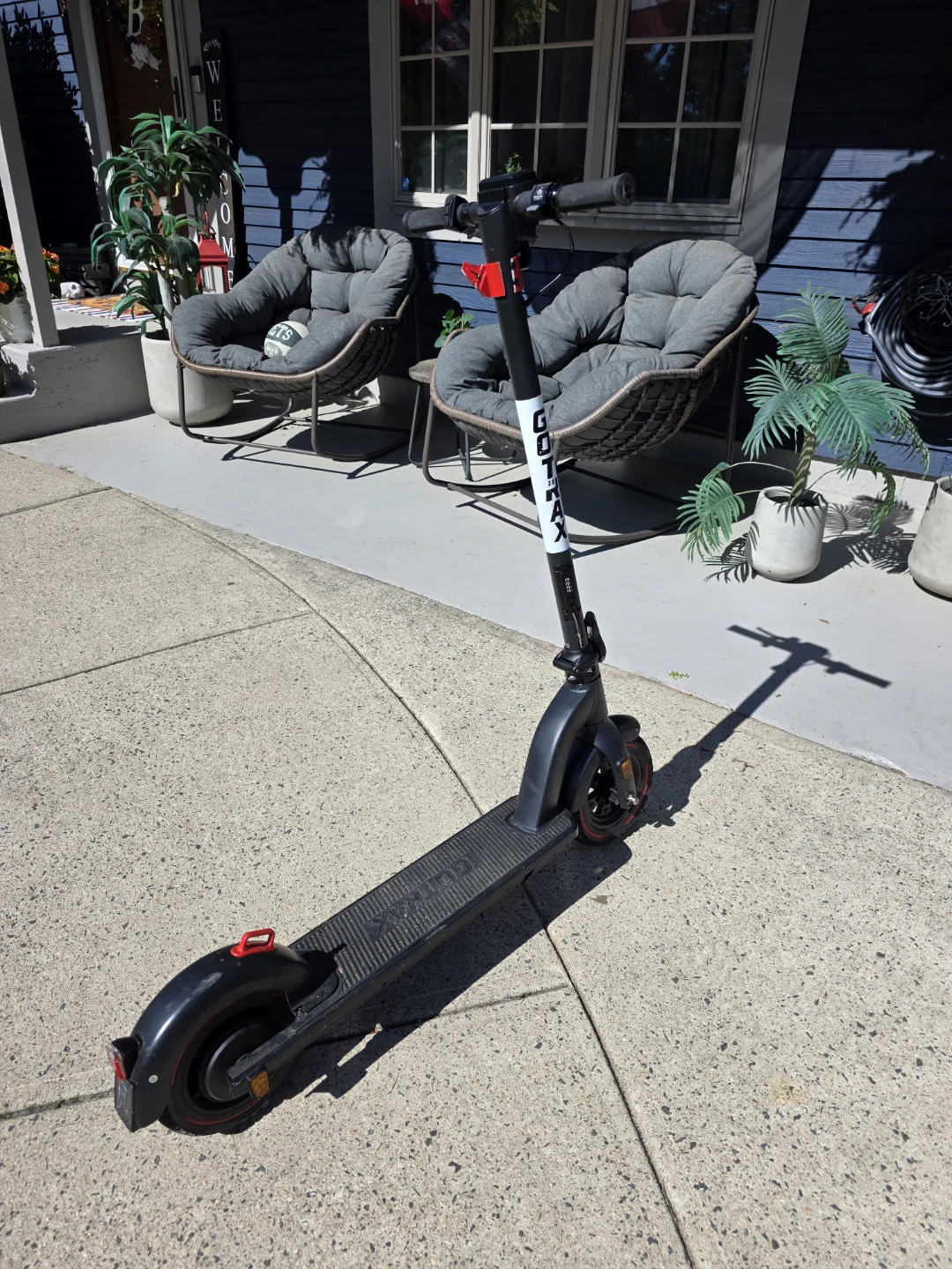 GOTRAX G4 Electric Scooter - photo 3