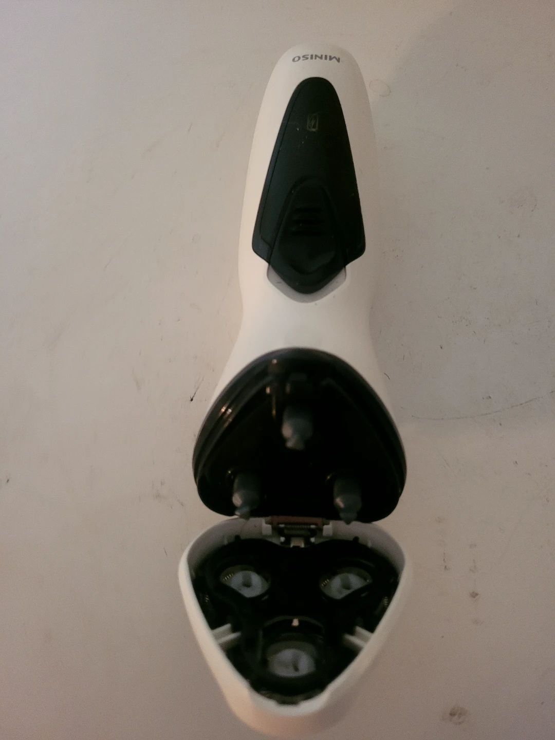 MINISO Electric Shaver - photo 3