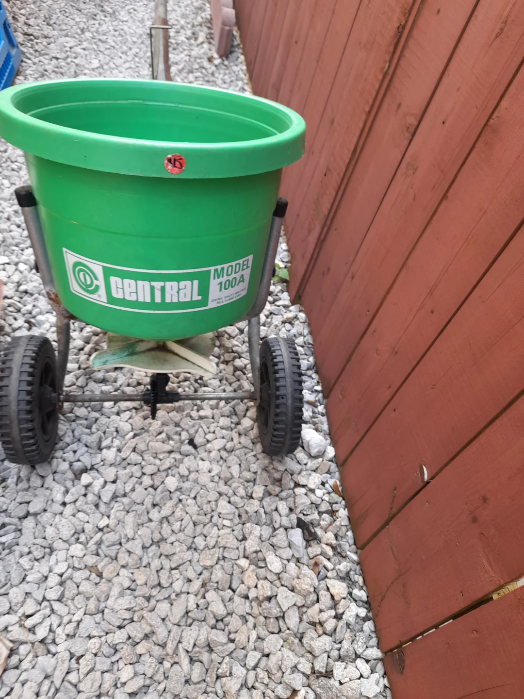 Central 100A Spreader - photo 2