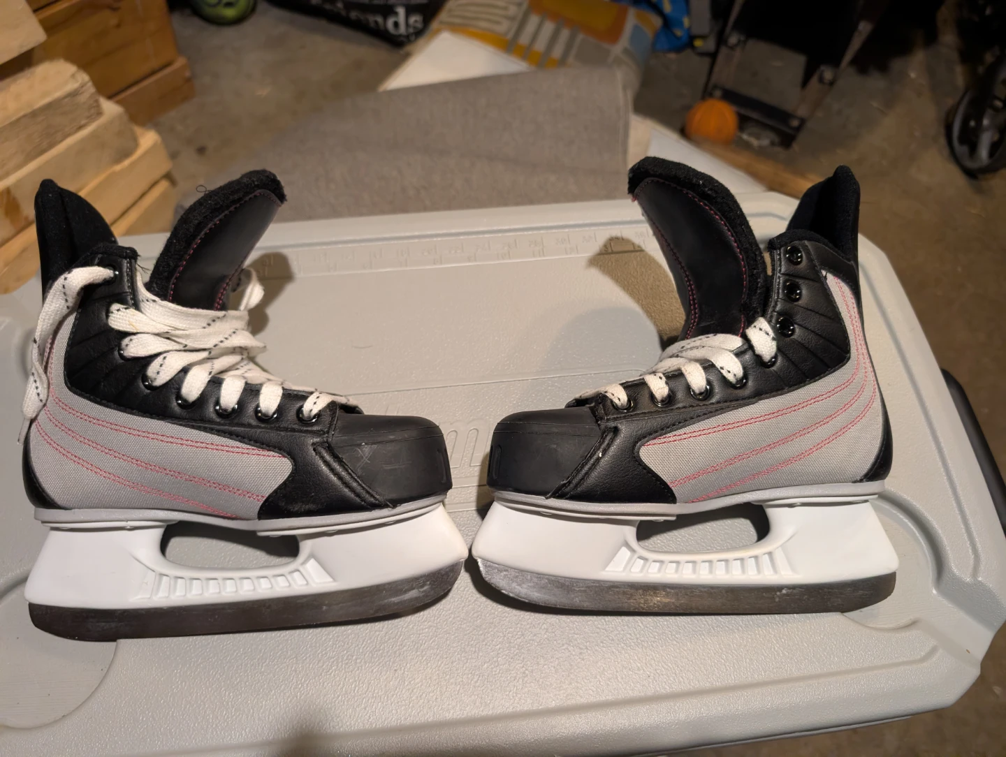 Bauer Hockey Skates size 3kids