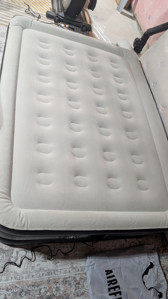 Airefina Air Mattress with Built-in Pump - photo 3