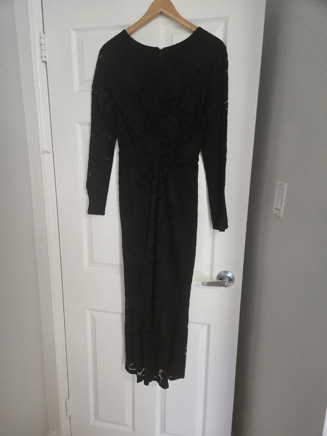 Guess Black LS Loren Lace Dress - Size 6 - photo 3