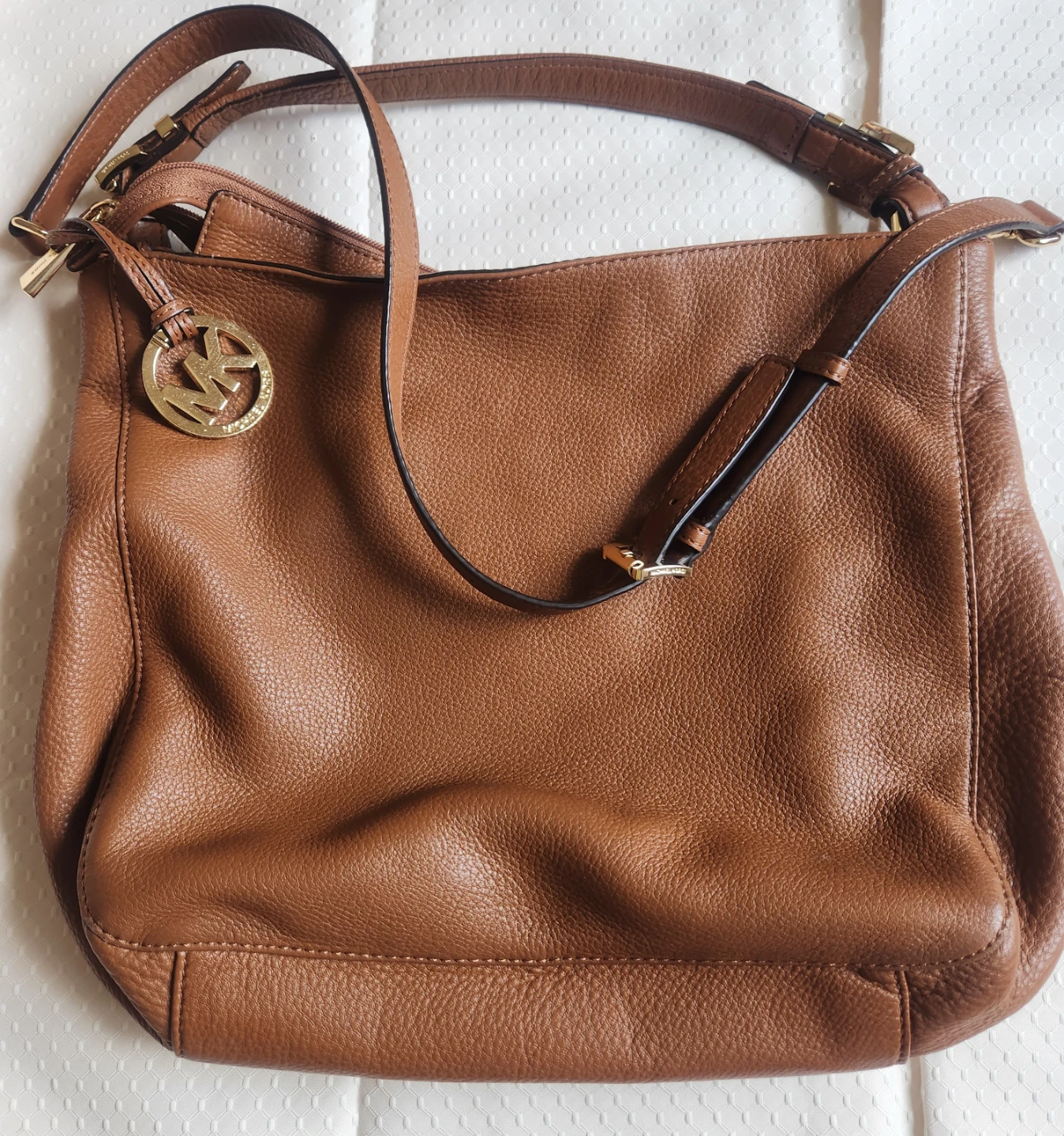 Michael Kors Bedford Large Brown Pebbled Leather Shoulder Bag - photo 3