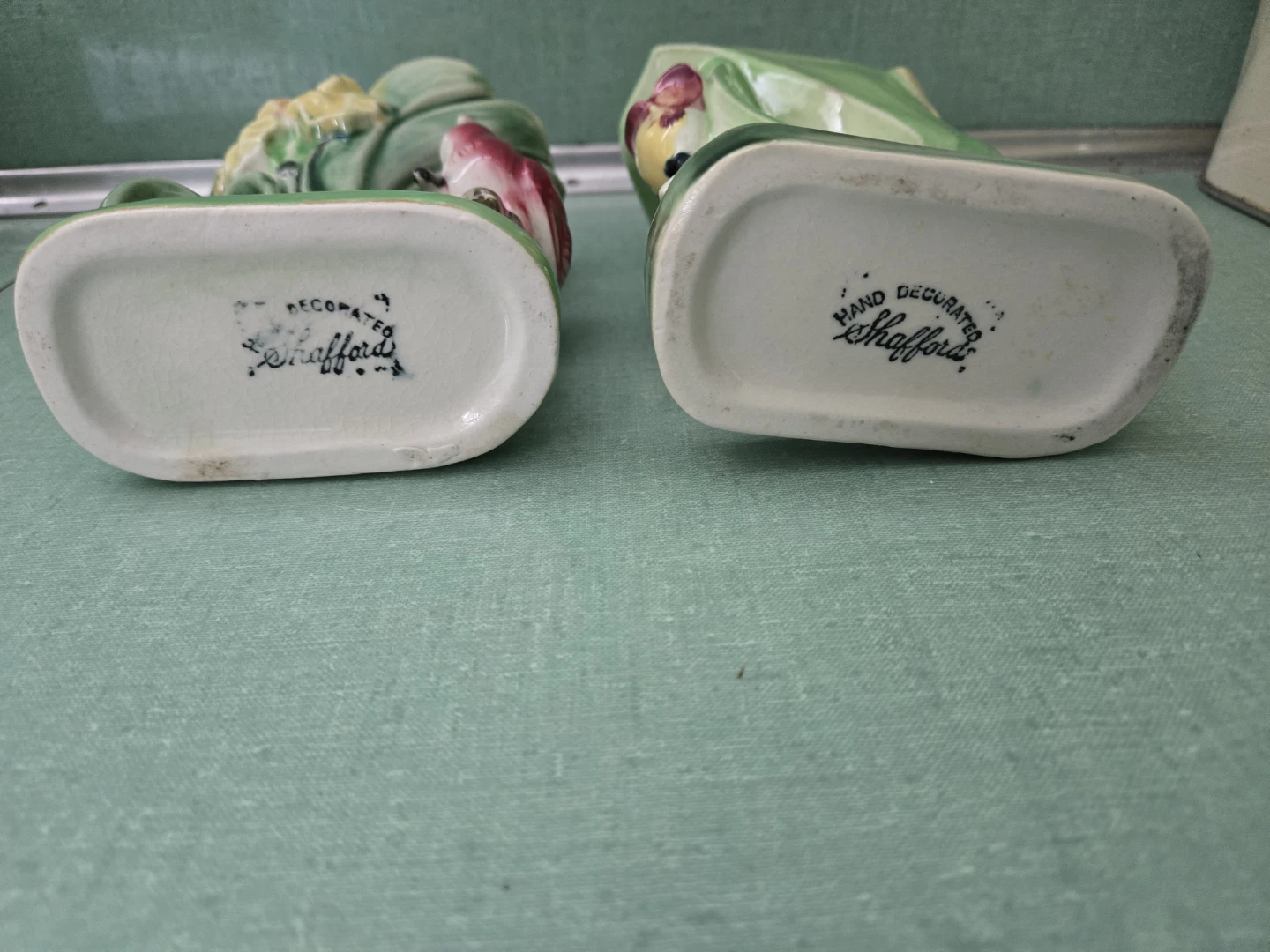 Vintage SHAFFORD POTTERY *Two Hand Decorated* VASES/PLANTERS - photo 4