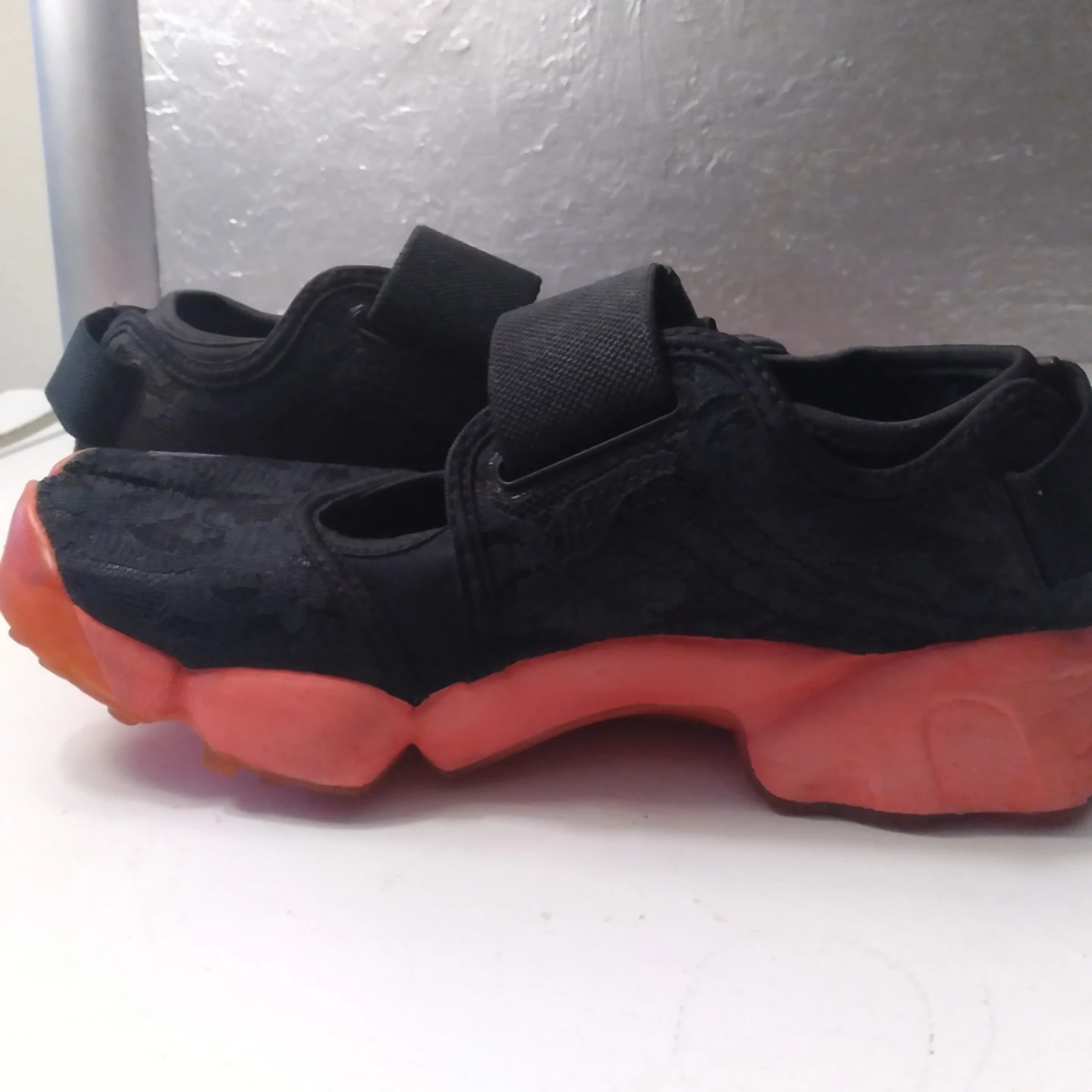 Nike Air Rift Black Coral Shoes