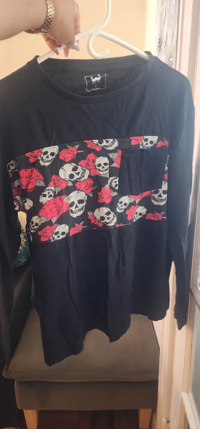 WXYZ Mfg. Co. Skull and Roses Long Sleeve Shirt