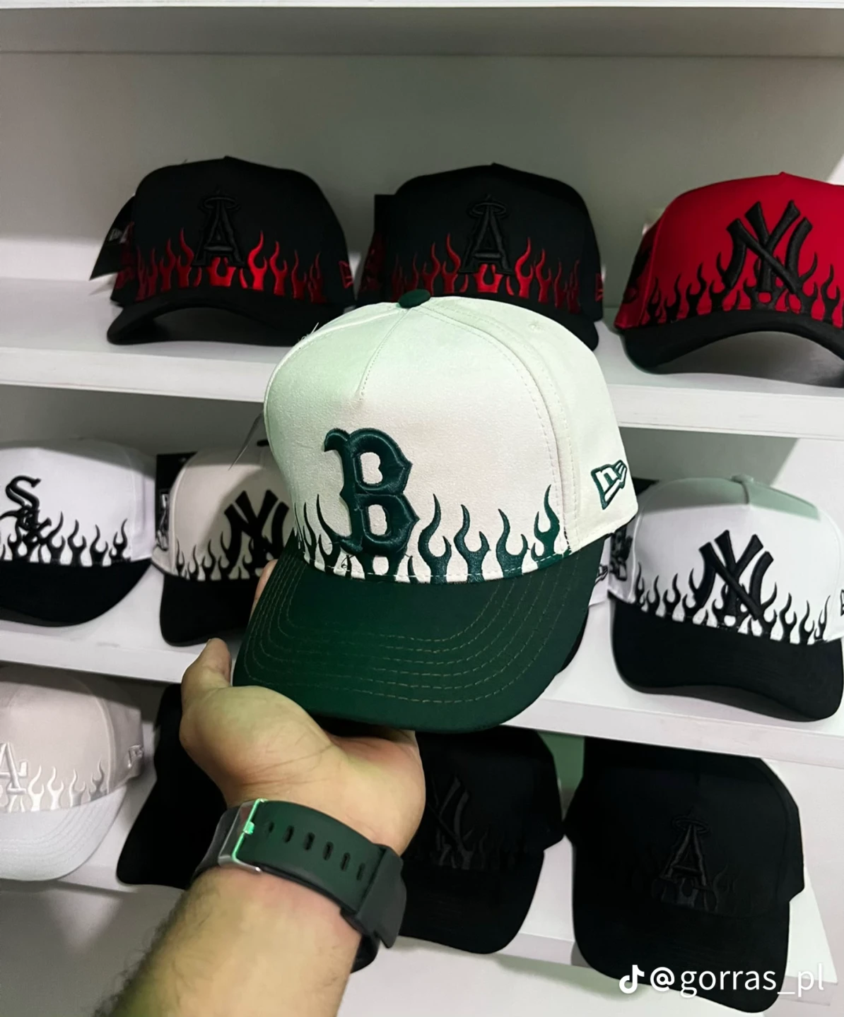 New Era Baseball Cap Flame Design - photo 3
