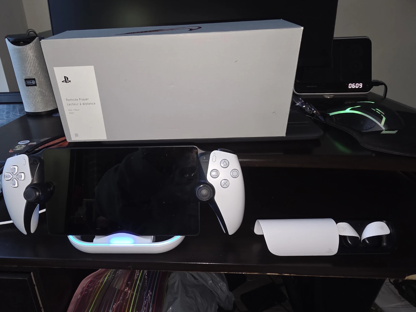Ps portal ps pulse earbud and led chager