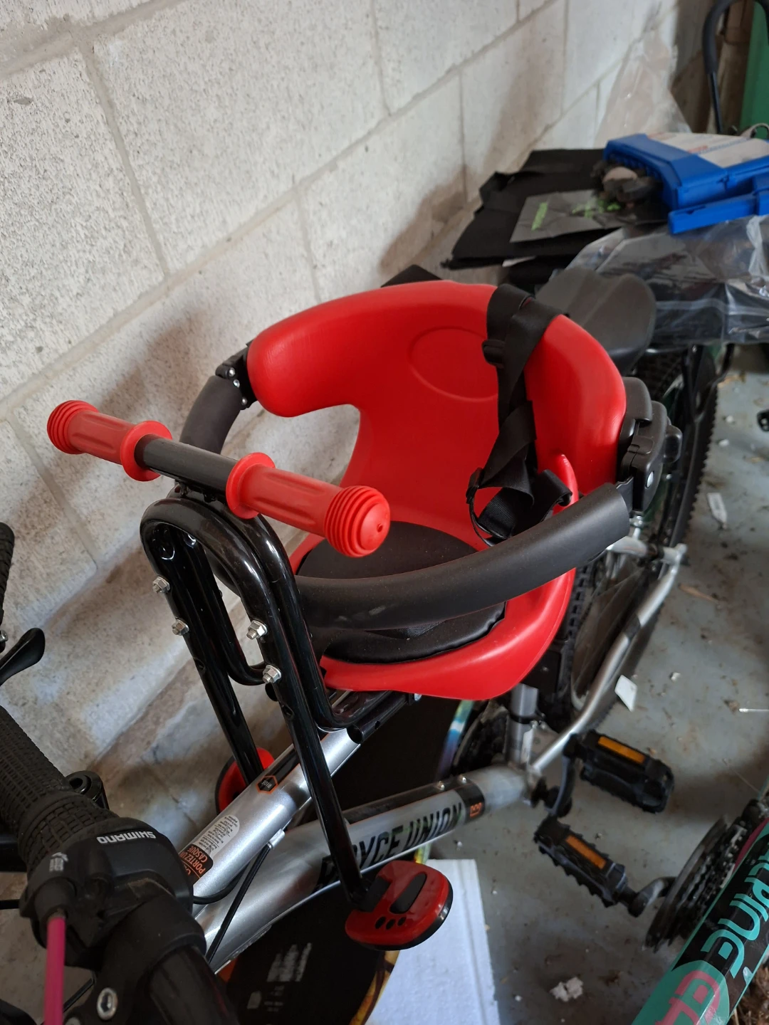 Red Kids Bike Seat - photo 3