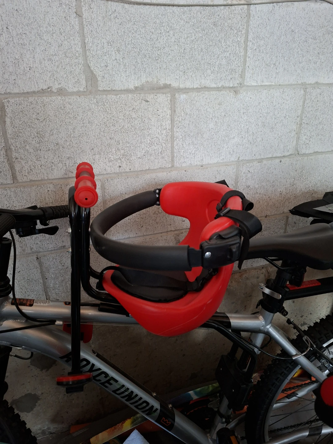 Red Kids Bike Seat - photo 5