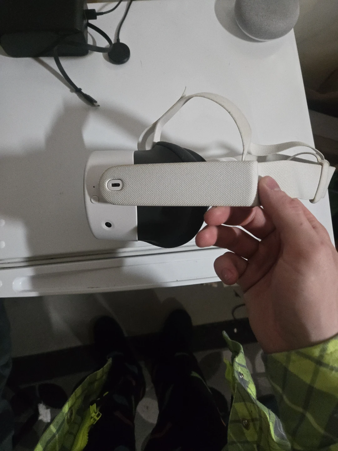 Meta Quest 3S VR Headset - photo 4