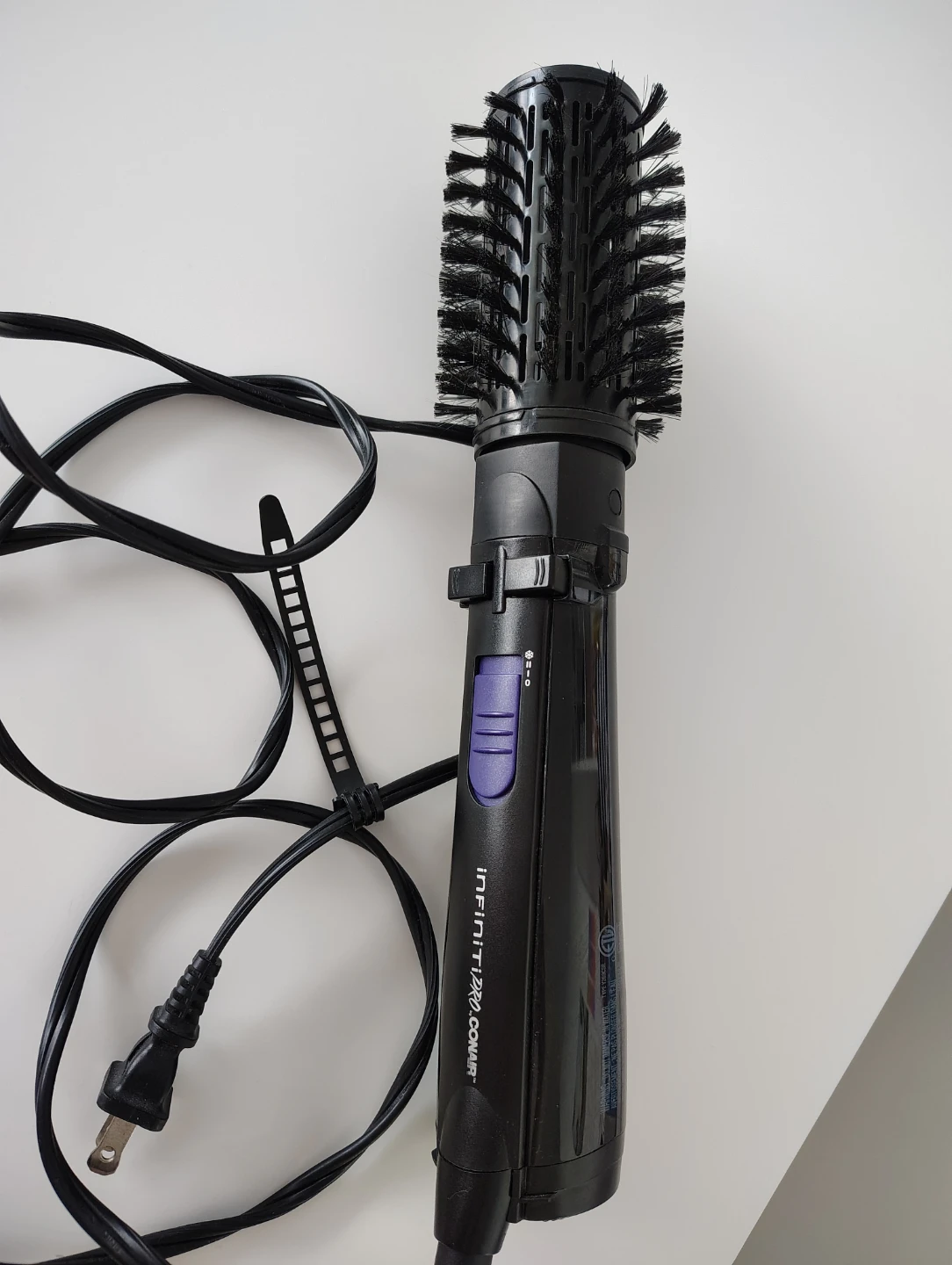 InfinitiPRO by Conair Spin Air Rotating Styler