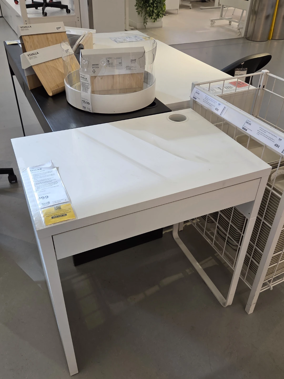 IKEA MICKE White Desk with Drawer | Excellent Condition