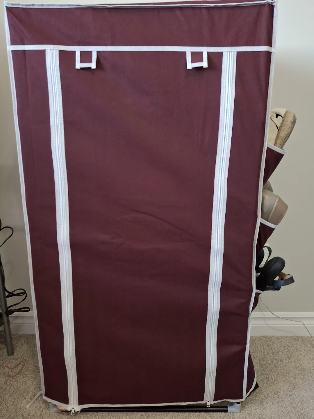 Maroon shoe rack organizer  (PICK-UP BY JUNE 18TH)  ⚽ - photo 3