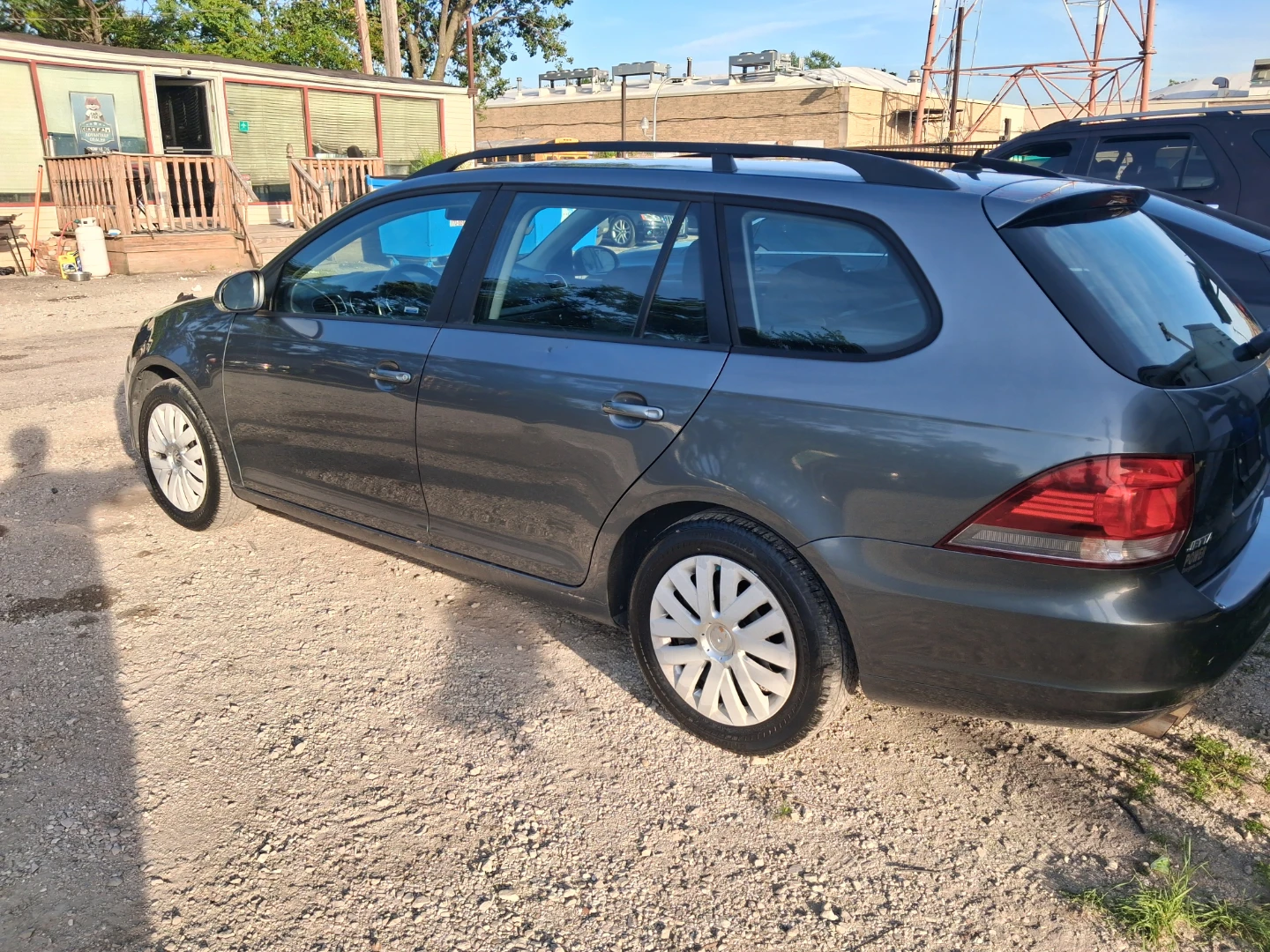 Volkswagen Jetta - photo 2