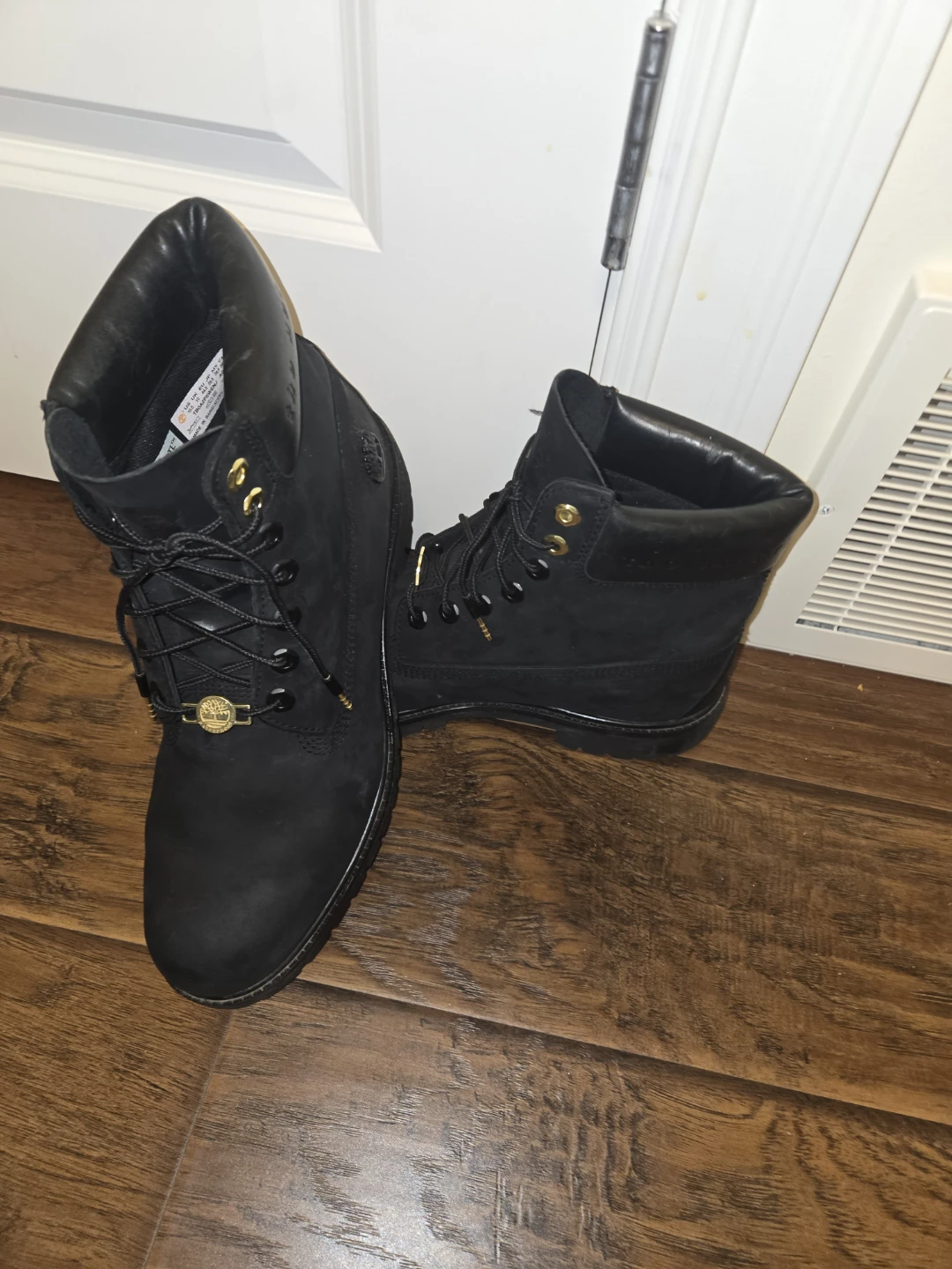 Limited edition Notorious B.I.G Timberland Black Leather Boots - photo 4