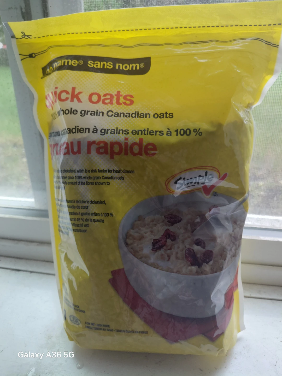 Simple brand Quick Oats, 100% Whole Grain Canadian Oats