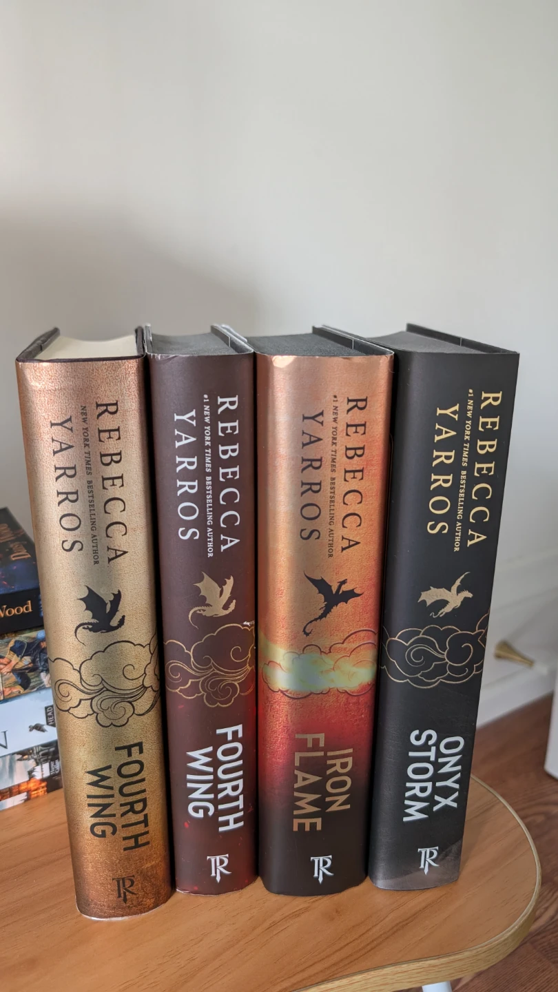 Rebeccas Yarros books 1-3 / Fourth wing, Iron flame, Onyx storm