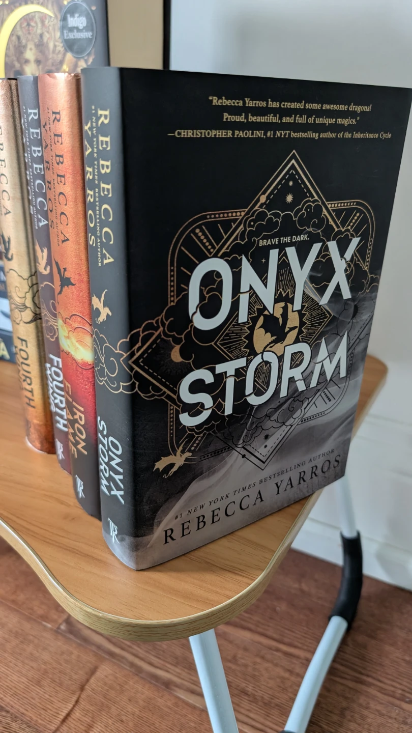 Rebeccas Yarros books 1-3 / Fourth wing, Iron flame, Onyx storm - photo 5