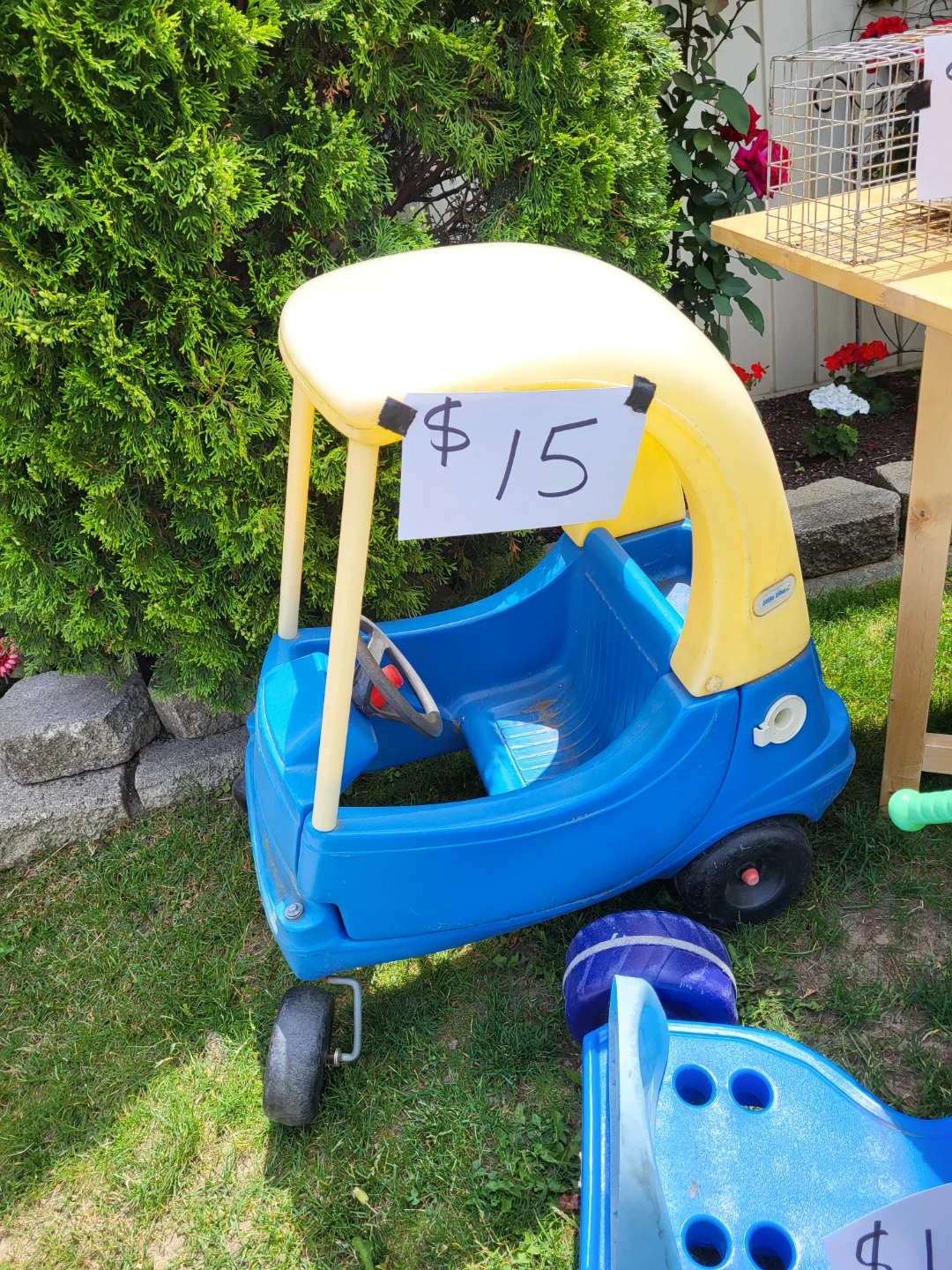 Little Tikes Cozy Coupe Toy Car