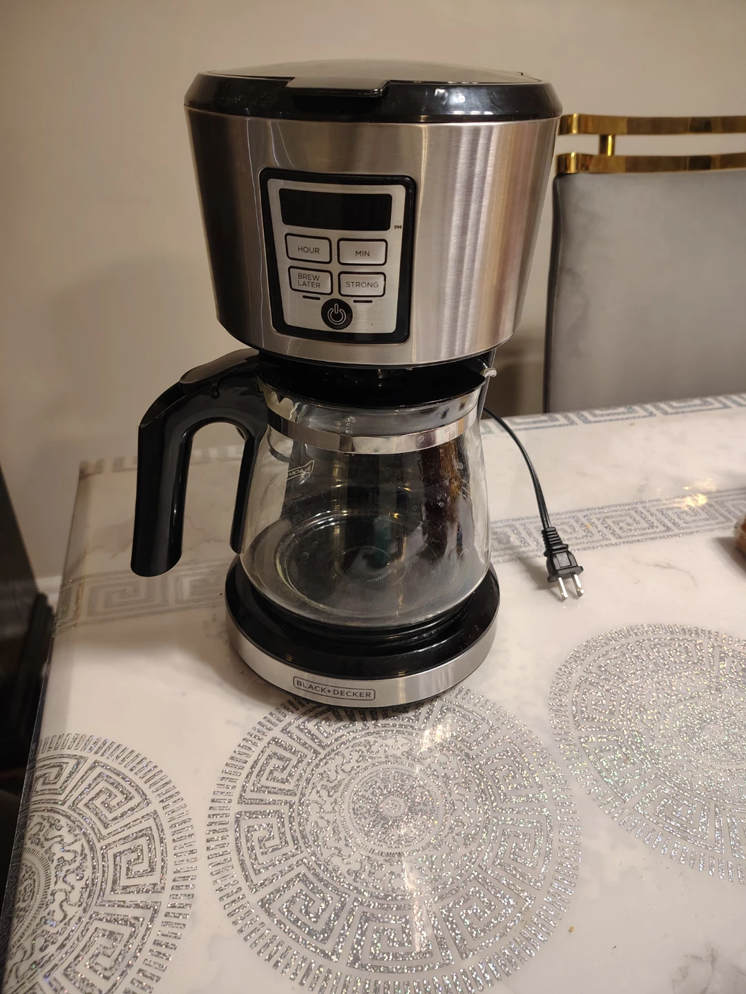 BLACK+DECKER 12-Cup Coffee Maker