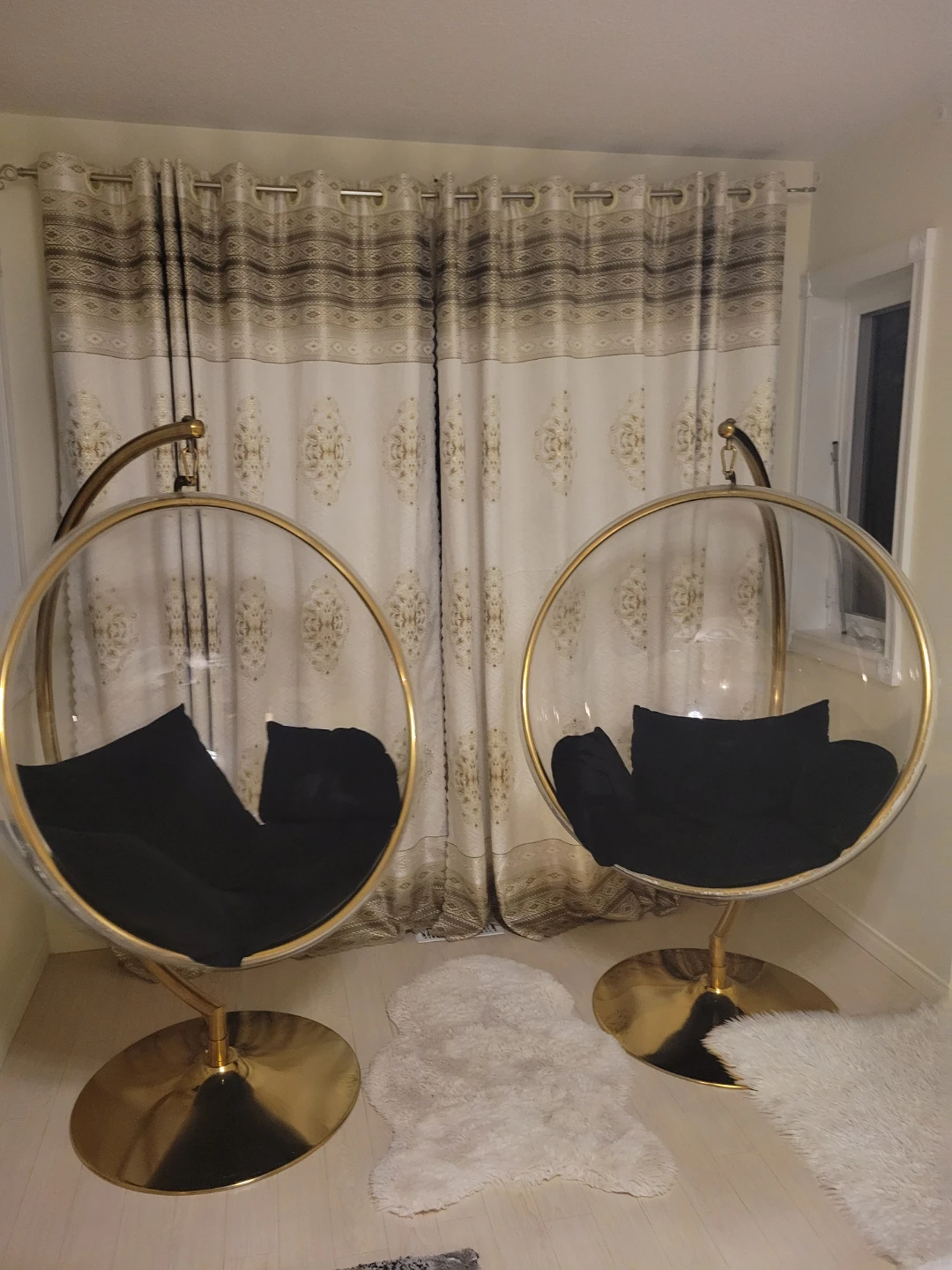 Gold Acrylic Bubble Chagir with Black Cushion