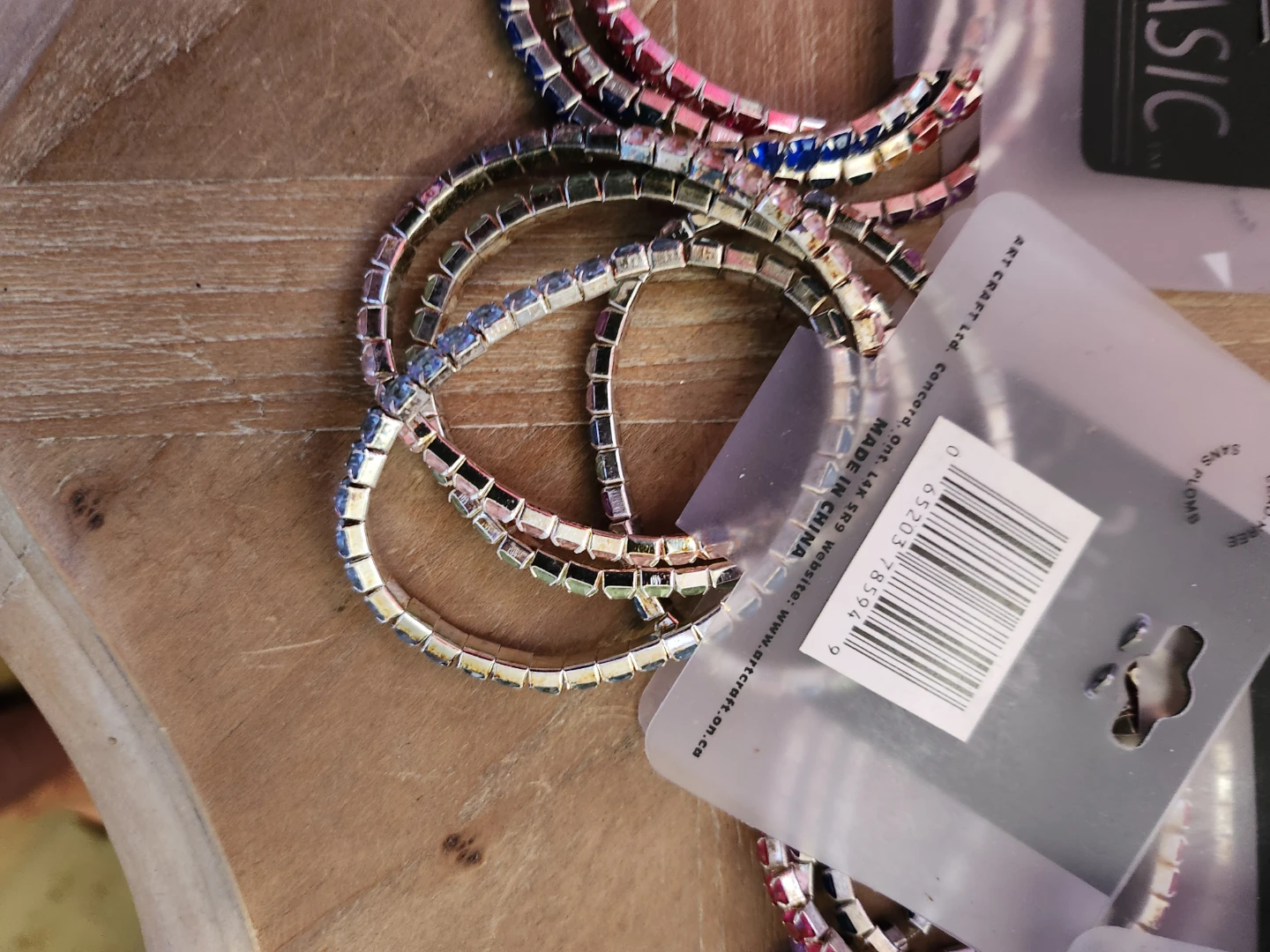 Women's bracelets - photo 2