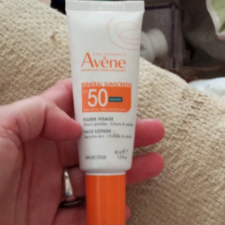 Avène Mineral Sunscreen SPF 50 Face Lotion 40mL