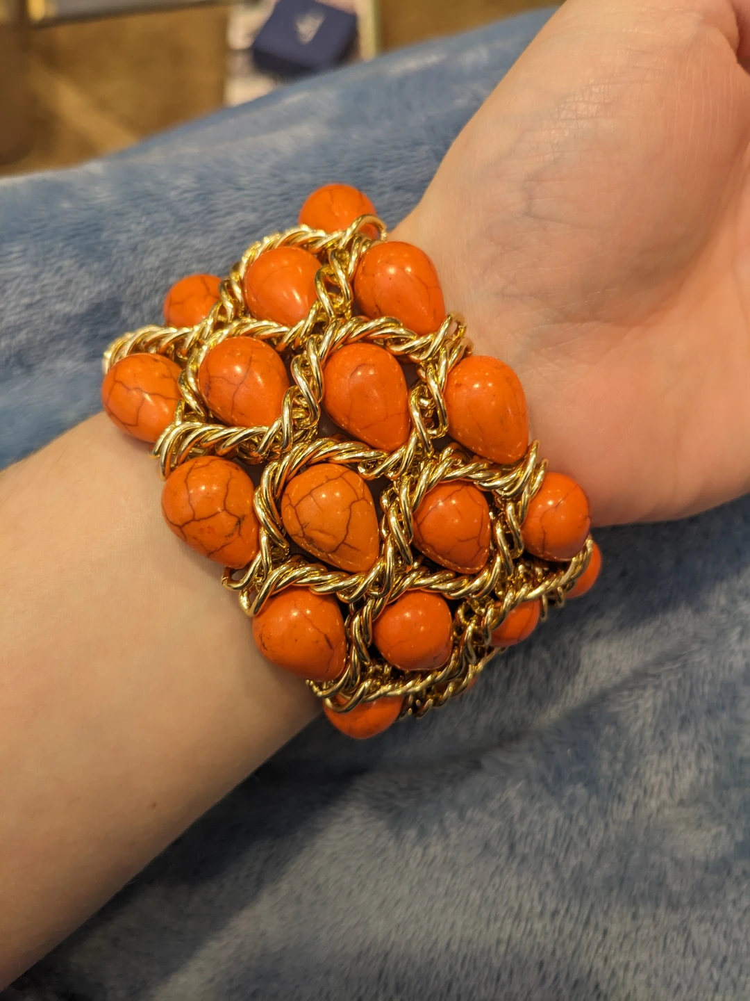 ⚽ Orange and Gold-tone Stretch Bracelet