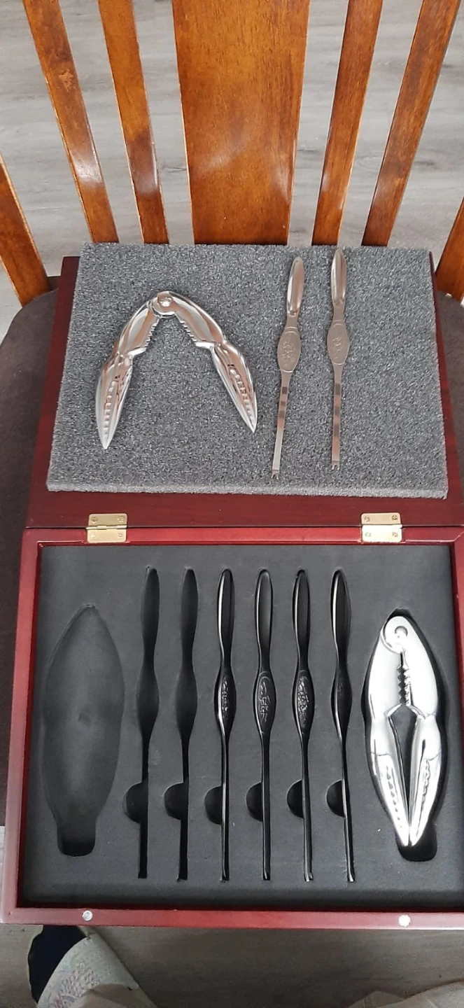 Crab Cracker and Seafood Tool Set with Wooden Case - photo 3